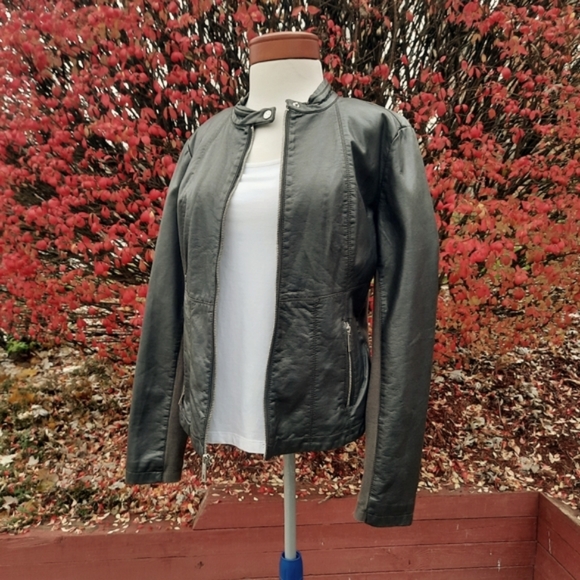 Kenneth Cole Faux Leather Moto Jacket Stretch Green NEW - Picture 12 of 12